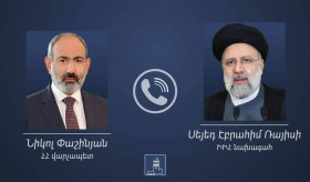 گفتگوی تلفنی نخست وزیر ارمنستان و رئیس جمهوری اسلامی ایران