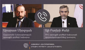 گفتگوی تلفنی وزیر امور خارجه جمهوری ارمنستان با سرپرست وزارت امور خارجه ی جمهوری اسلامی ایران