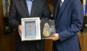 Grigor Hakobyan visited National Museum of Iran