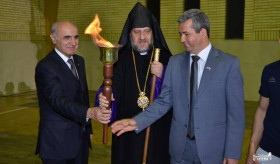 ՀՀ դեսպանի այցը Սպահանի և Ատրպատականի հայոց թեմեր.