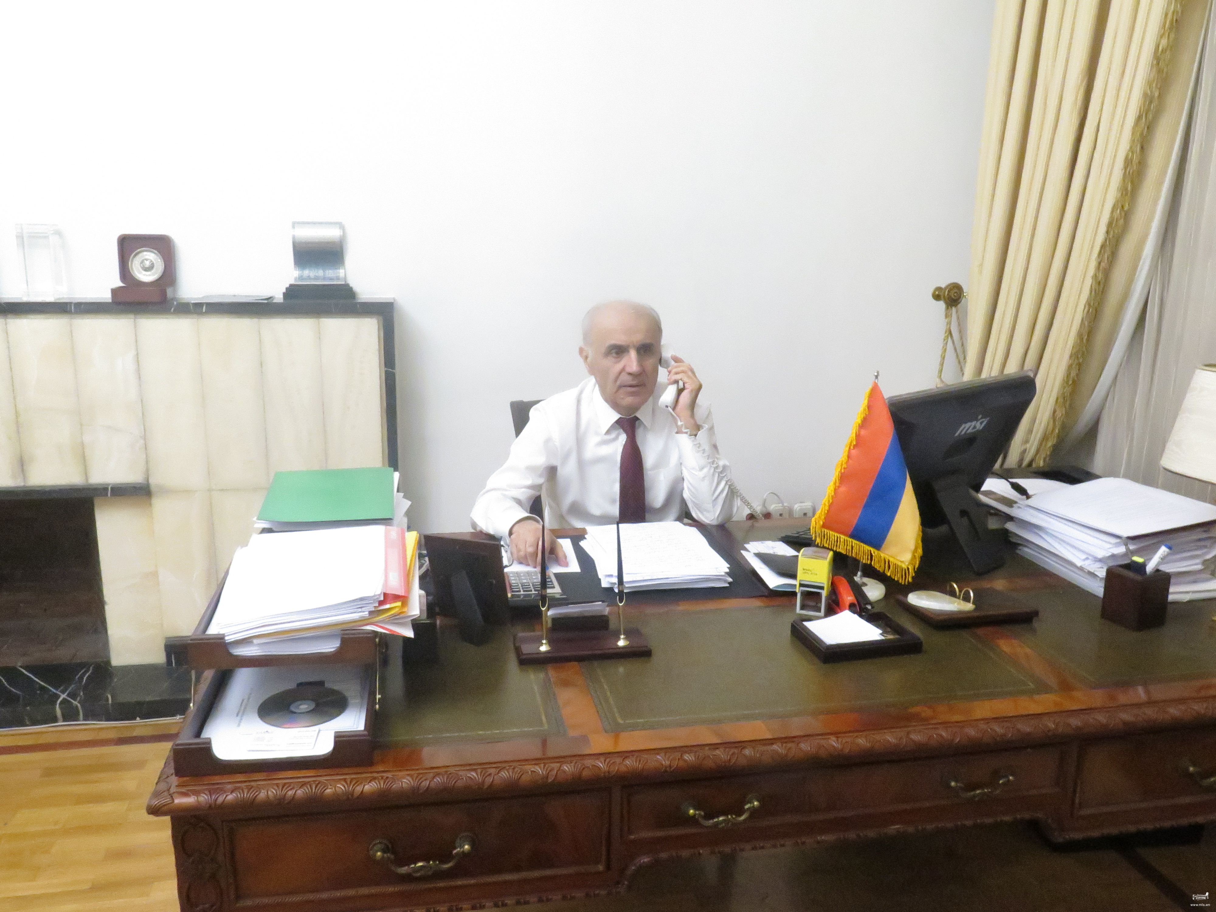 Դեսպան Թումանյանի «Էթեմադ»  օրաթերթին տված հարցազրույցը 