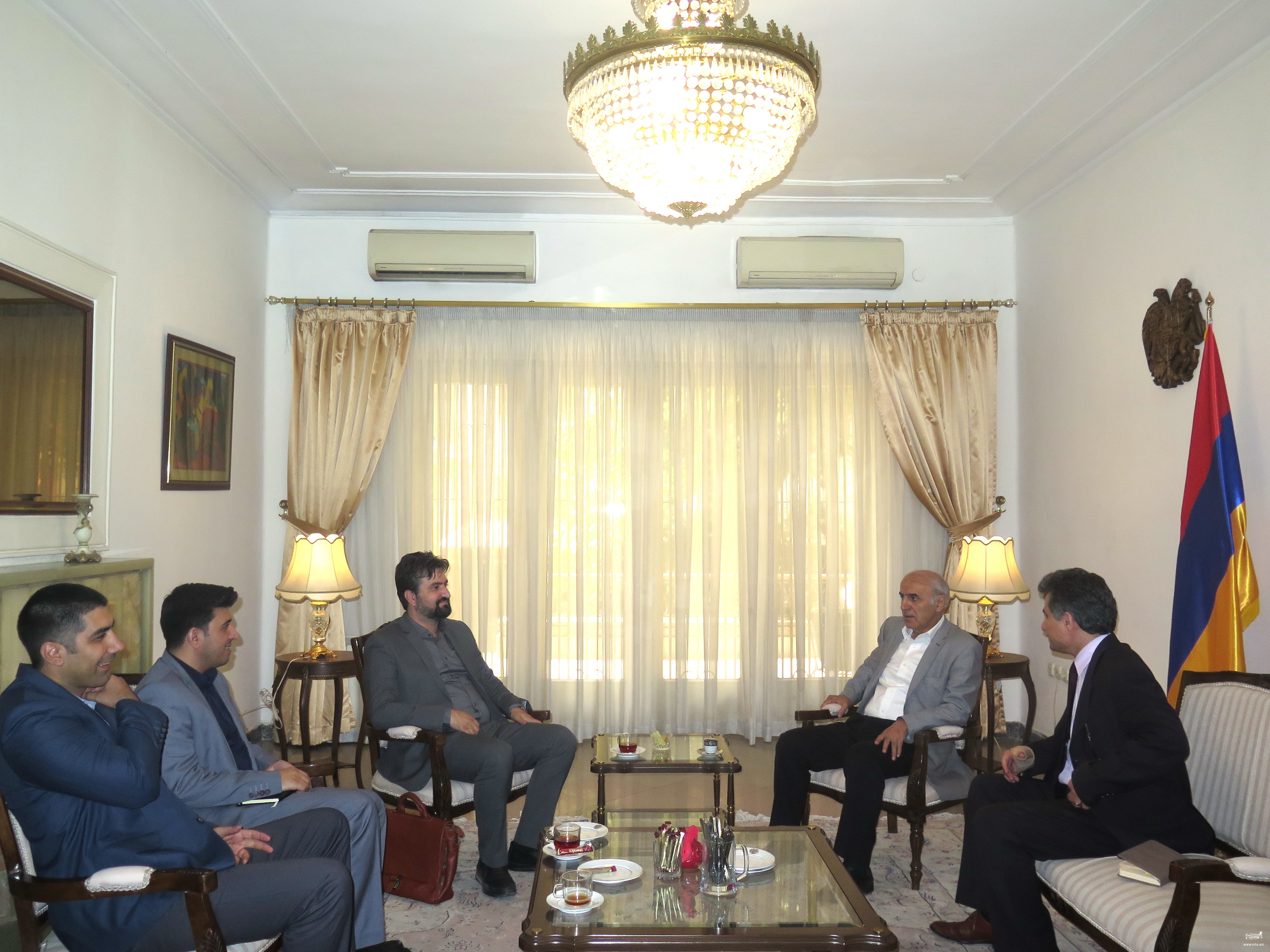 Mr. Ambassador Received “Arvand” Free Zone CEO