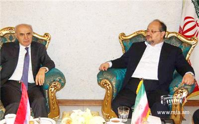 Armenian ambassador met Iranian minister of cooperatives labor and social welfare