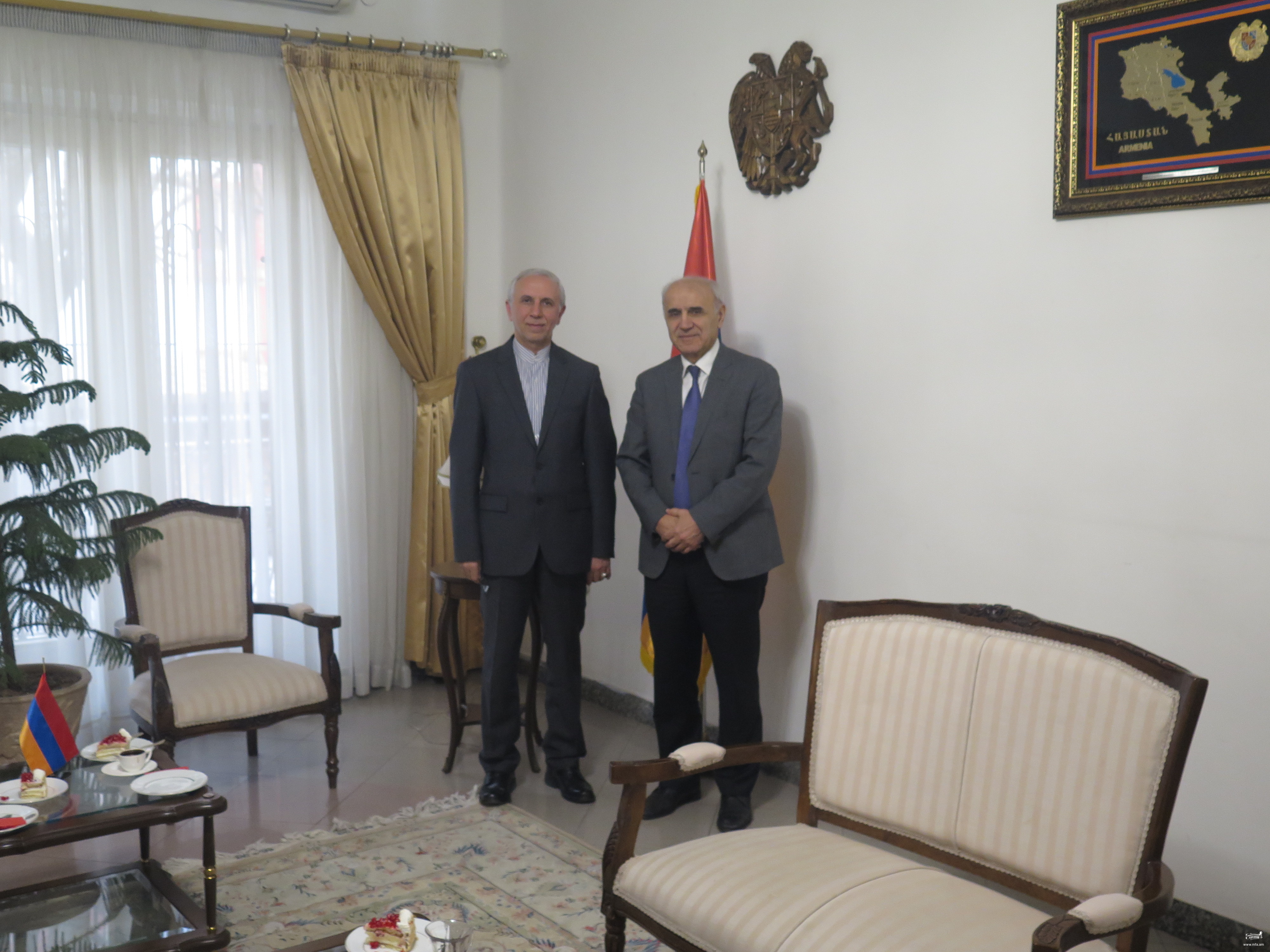 Armenian Ambassador Received the Newly Appointed Iranian Ambassador to Armenia